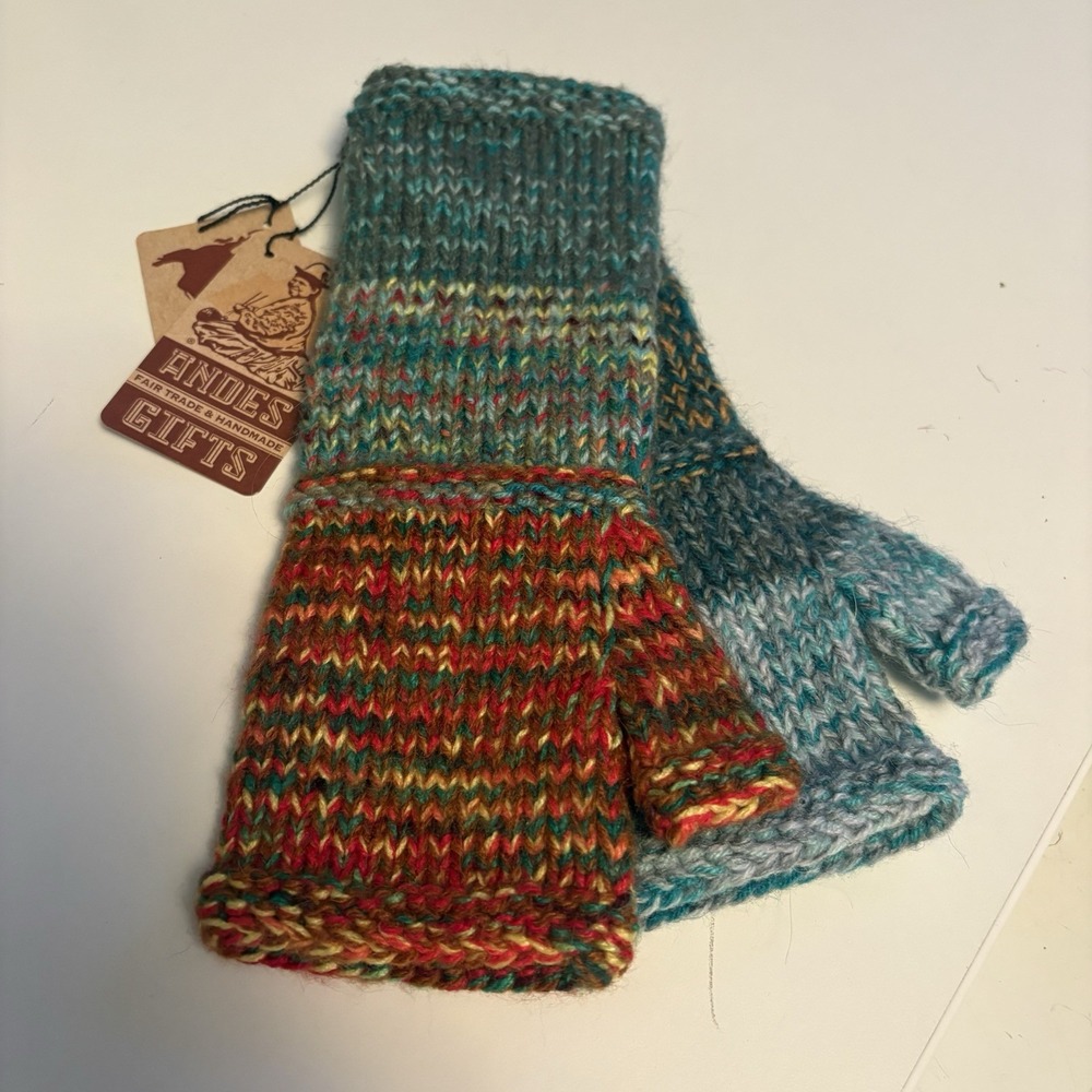 ANDES GIFTS Handmade Alpaca Blend Blue Floral Wrist Warmers Fingerless Gloves
